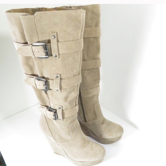 Bakers Shoes - NEW Bakers Tan Leather Knee High Wedge Boots